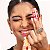 Lip Oil Jelly Pop! Ruby Kisses: Brilho Intenso e Hidratação para seus Lábios - Imagem 11
