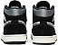 Nike Air Jordan 1 Mid 'Satin Grey' - Imagem 3
