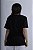 HERE I AMⓇ T-SHIRT BÁSICA PRETA PREMIUM UNISSEX - Imagem 2