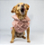 Casaco Jaquard Rosa para Cães em Fleece Peluciado com Passa Guia - Mascote Pet - Imagem 4