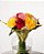BUQUÊ ELEGANCE-ROSAS SORTIDAS  NO VASO DE VIDRO COM FOLHAGENS DE CANOA - Imagem 1