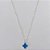 GARGANTILHA FOLHEADA A PRATA COM 50 MILÉSIMOS + VERNIZ DIAMOND CORRENTE SINGAPURA 45CM COM PINGENTE TREVO AZUL 10MM + EXTENSOR FECHO LAGOSTA PRGG001177 - Imagem 1