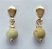 BRINCO FOLHEADO A OURO COM 5 MILÉSIMOS + VERNIZ DIAMOND BRINCO COM PINO E PEDRA GREEN LACE - TAMANHO 8MM (OURO008) - OUBR000080 - Imagem 1
