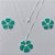 CONJUNTO FOLHEADO A PRATA COM 50 MILÉSIMOS + VERNIZ DIAMOND - CONJUNTO COM CORRENTE VENEZIANA 45CM - BRINCOS DE PINO E PINGENTES EM FLORES ESMALTADAS VERDES 25X23MM - (PRA157) PRCJ000150 - Imagem 1