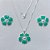 CONJUNTO FOLHEADO A PRATA COM 50 MILÉSIMOS + VERNIZ DIAMOND - CONJUNTO COM CORRENTE VENEZIANA 45CM - BRINCOS DE PINO E PINGENTES EM FLORES ESMALTADAS VERDE COM BRANCO 24X22MM - (PRA165) PRCJ000158 - Imagem 1