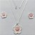 CONJUNTO FOLHEADO A PRATA COM 50 MILÉSIMOS + VERNIZ DIAMOND - CONJUNTO COM CORRENTE VENEZIANA 45CM - BRINCOS DE PINO FLOR ESMALTADA 15MM E PINGENTE EM FLOR ESMALTADA BRANCA / ROSA 22MM - (PRA241) PRCJ000172 - Imagem 1