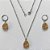 CONJUNTO EM AÇO INOXIDÁVEL -  CONJUNTO CORRENTE (03) 50CM E BRINCO ARGOLINHA DE PRESSÃO COM PINGENTE DRUSA DOURADA 10X14- COMPOSIÇÃO: AÇO INOXIDÁVEL - (AÇO2018) ACCJ000103 - Imagem 1