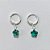 BRINCO FOLHEADO A PRATA COM 50 MILÉSIMOS + VERNIZ DIAMOND BRINCO COM TRANQUETA DE PRESSÃO TREVO VERDE 6MM PRBR001422 - Imagem 1