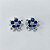 BRINCO FOLHEADO A PRATA COM 50 MILÉSIMOS + VERNIZ DIAMOND - BRINCO DE PINO FLOR COM ZIRCÔNIAS AZUÍS 21MM PRBR001588 - Imagem 1