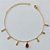 PULSEIRA FOLHEADA A OURO - BANHADO COM 3 MILÉSIMOS + VERNIZ DIAMOND - PULSEIRA 16CM GOTAS LISAS E GOTA CRISTAL VERMELHA OUPS000202 - Imagem 1