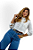 Camisa Cropped com Detalhes de Folhas Douradas - Imagem 2