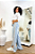 Calça Jeans Reta com Aplicação de Pedrarias - Imagem 5