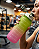 Garrafa Squeeze De Água Para Academia 2l Fitness Tie Dye – Ideal para Treino, Musculação e Academia - Imagem 9