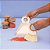 Kit com Escova para Limpeza e Pá Pequena em Plástico Off White e Bambu 17x5,8x19cm - Oikos - Imagem 2