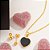 Conjunto infantil com pingente de coração preto e brinco de bolinha folheado a ouro - Imagem 1
