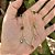 Colar chocker com pedras coloridas banho de ouro - Imagem 2