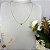 Colar Letra V Liso Dourado - Imagem 5