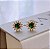 Brinco de Flor Pétalas Cravejadas e Zirconia Verde Central Folheado a Ouro 18k - Imagem 1