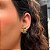 Brinco Flor Orgânica Recortes Folheado a ouro 18K - Imagem 2