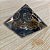 Orgonite Pirâmide Ação Psicológica Superação dos Medos Turmalina e Pirita 4cm - Imagem 2