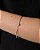 BRACELETE DOURADO FINO COM GANCHO E PEDRA - Imagem 1