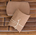Caixa Travesseiro Presente Lisa  ( sem personalização) Com Tag Personalizada + Sisal 12x9,5  C/50 Un - Imagem 3