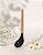 Escumadeira Silicone Preto Cabo Bambu - Imagem 2