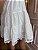 VESTIDO CURTO EM LAISE OFF WHITE COM PEROLAS - Imagem 4