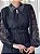 VESTIDO CURTO PRETO RENDA MANGA LONGA CONTRA FIO - Imagem 3