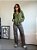 CAMISA FEMININA GOLA V EM VISCOLINHO VERDE MILITAR - Imagem 2