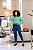 CAMISA FEMININA OVERSIZED GOLA TRADICIONAL EM VISCOLINHO LISTRADO VERDE - Imagem 2