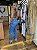 CALCA RETA JEANS COM STRASS - Imagem 2