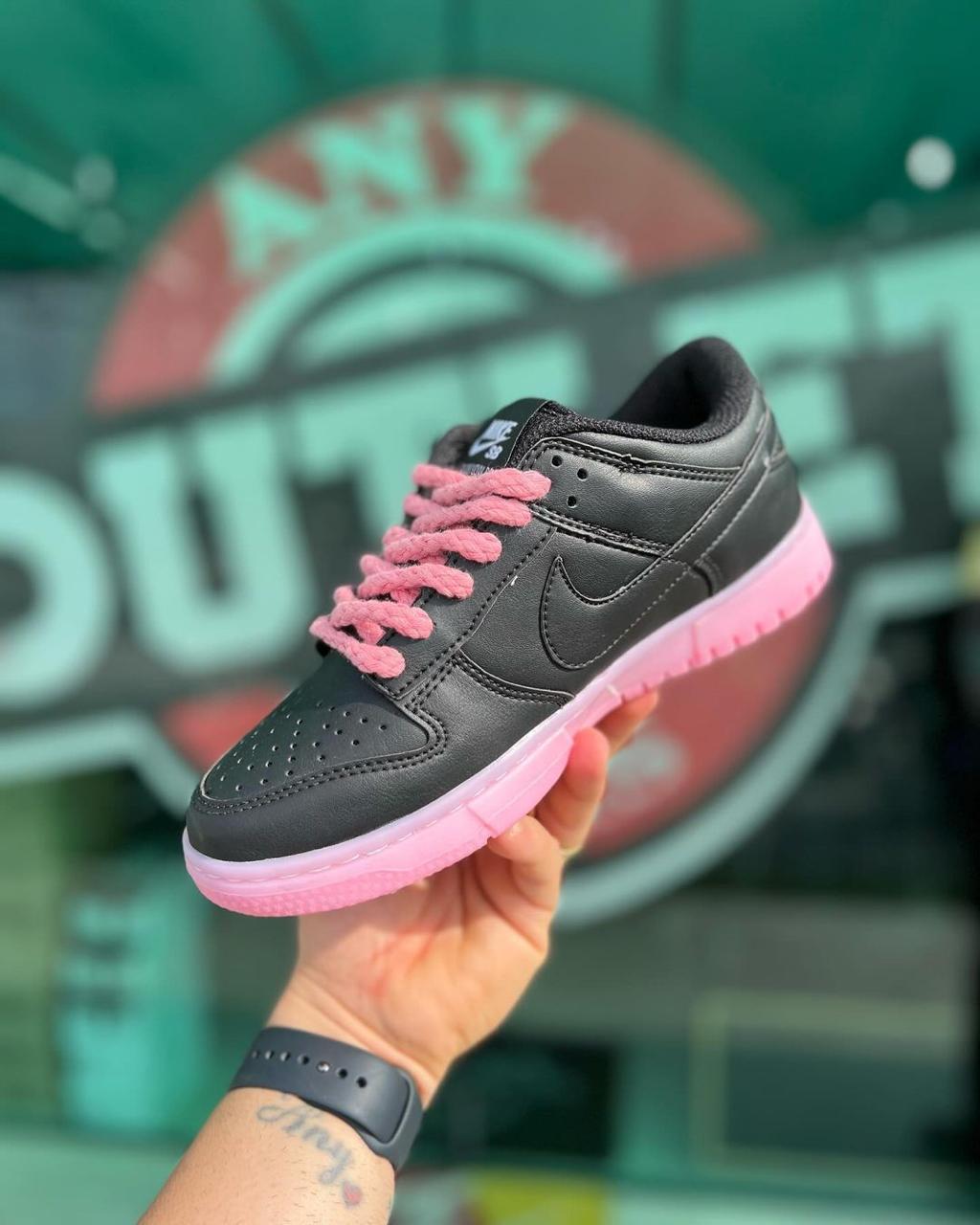 Tênis Nike Dunk Low Preto-Rosa Premium - Imagem 2