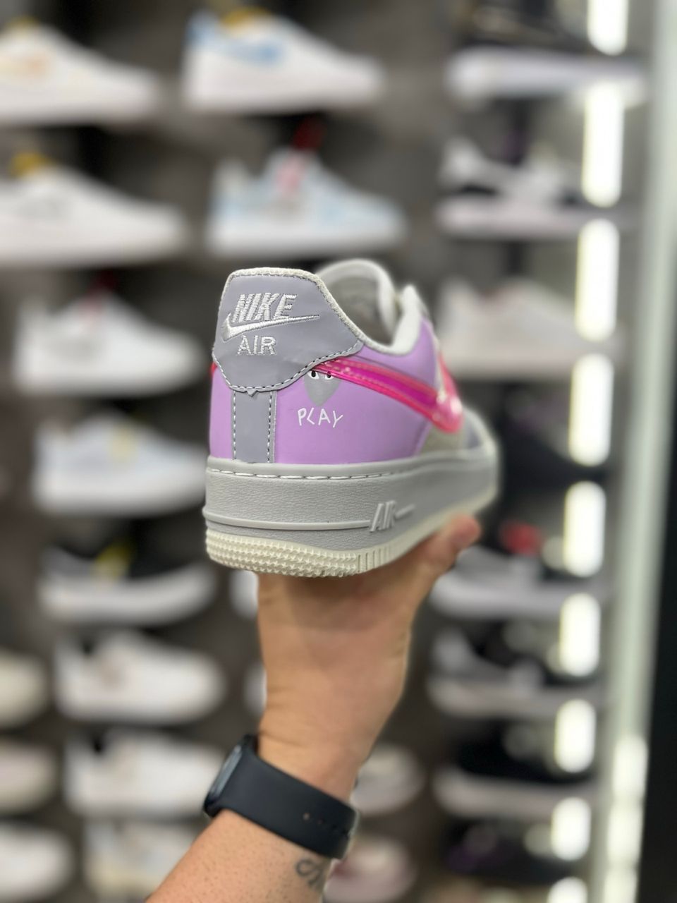 Tênis Nike Air Force 1 Play Nac. Premium - Imagem 3