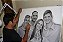 A SUA ENCOMENDA DE RETRATO REALISTA A LÁPIS, COM QUATRO PESSOAS NO QUADRO, TAMANHO 66/96 cm. - Imagem 3