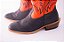 Bota Masculina Mr West - Modelo Carrapeta - Cano Alto/Solado couro/Salto de madeira - Cor laranja/cabeça preta/bico quadrado - Cód. B-58P 2510 Preto - Imagem 3