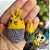 Calopsita Junina Amigurumi Personalizado - Imagem 1