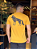 Camiseta Acostamento Lobo Nas Costas Amarelo Malta - Imagem 4