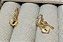 Brinco Argolinha Pingentes Cadeado e Chave Banhado em Ouro 18 k. - Imagem 2
