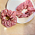 Scrunchie Xadrez com Margaridas - Imagem 8