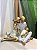Escultura Família Casal Com Bebê - Mabruk - Imagem 2