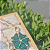 COLAR DE FLOR  CRAVEJADO DE  ZIRCÔNIAS VERDE BANHADO OURO 18K 48CM - Imagem 7