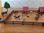 Haras Vale dos Cavalos – Kit Premium Miniatura com Cavalos, Estábulos, Árvores, Carro e Pessoas – Maquetes e Dioramas - Imagem 5