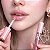 Gloss Labial Super Brilho Karen Bachini Beauty Marte Com Chaveiro e Adesivos - Imagem 3