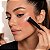 Pincel Para Blush e Iluminador Macrilan Noir Collection N05 - Imagem 4