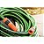 Mangueira Flex para Jardim Tramontina 79326/250 Verde com Faixa Preta em PVC 4 Camadas 25m com Engate Rosqueado, Esguicho e Suporte - Imagem 5