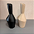 GARRAFA DECOR BEGE OU PRETO 33cm - Imagem 1