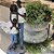 Escultura Familia Casal com Filho de Pele Negra 26cm - Imagem 1