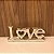 ESCULTURA PALAVRA LOVE EM CERAMICA - PRATA - Imagem 1