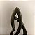 ESCULTURA KISS DOURADO DUBAI - Imagem 3